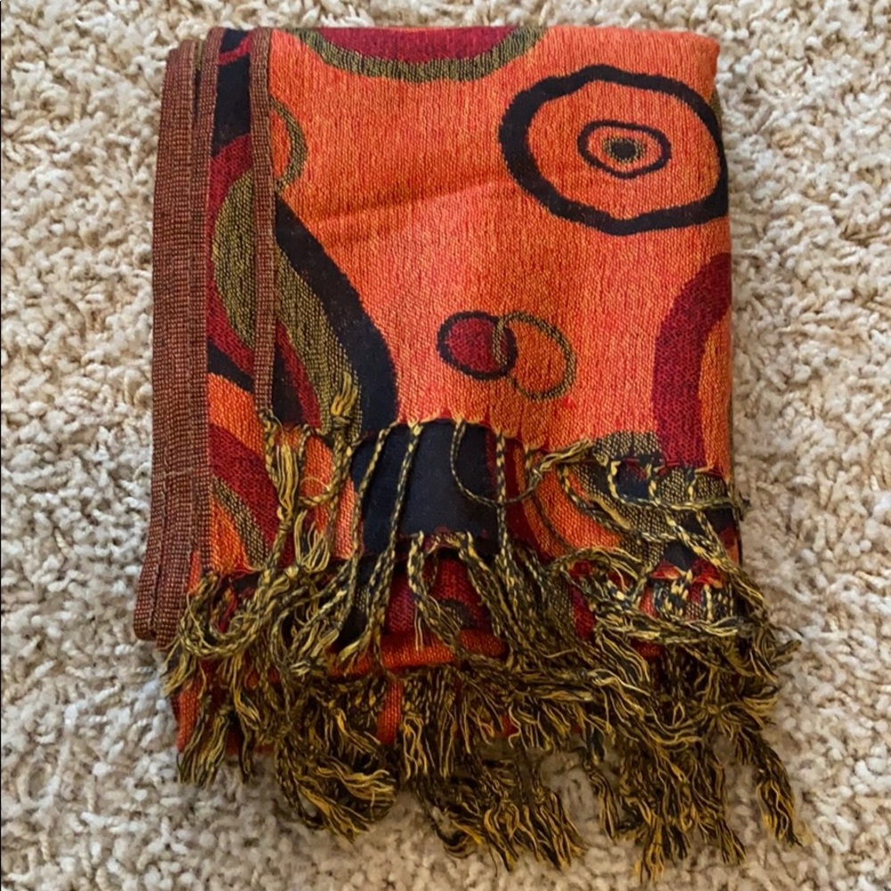 NWOT pashmina silk scarf